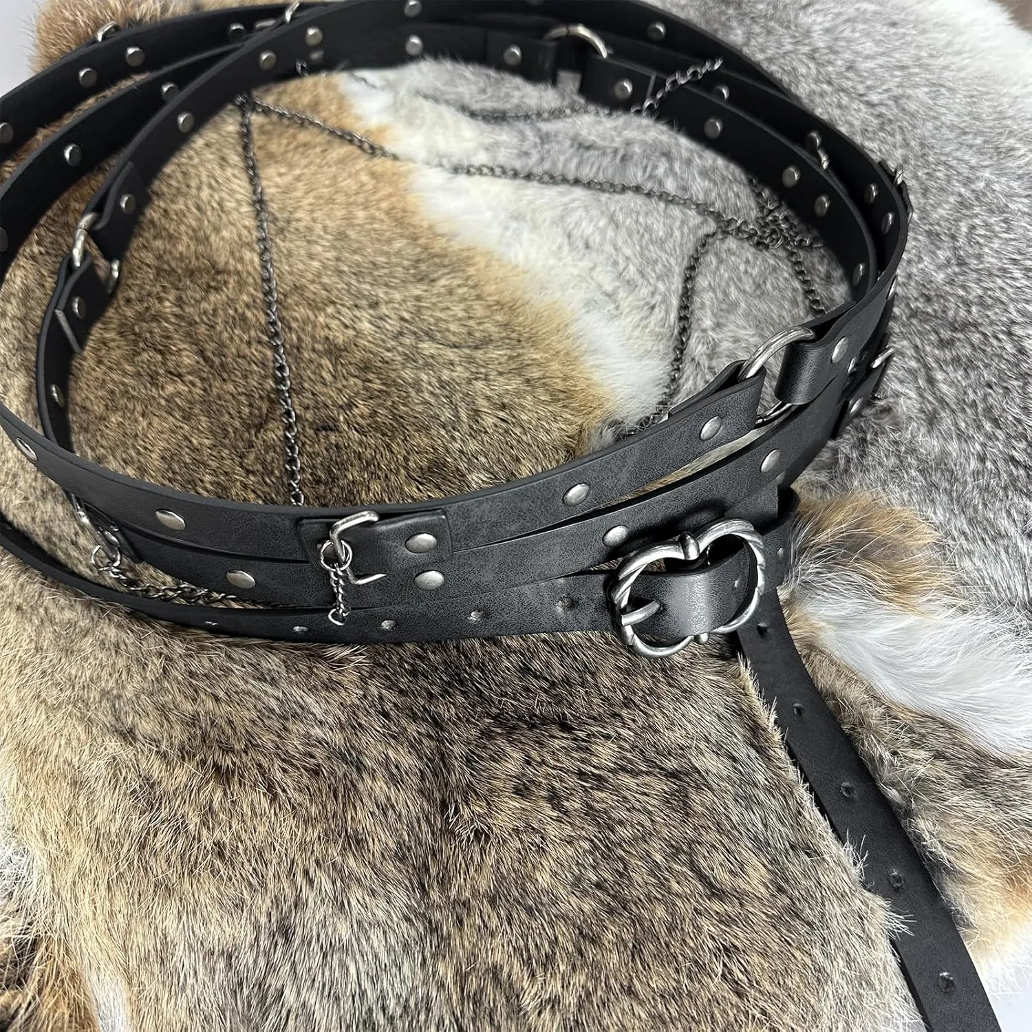 HiiFeuer Medieval DIY Faux Leather Metal Chain Belt, Vintage Adjustable Thin Belt For Women, Retro Skinny Belt For Dresses